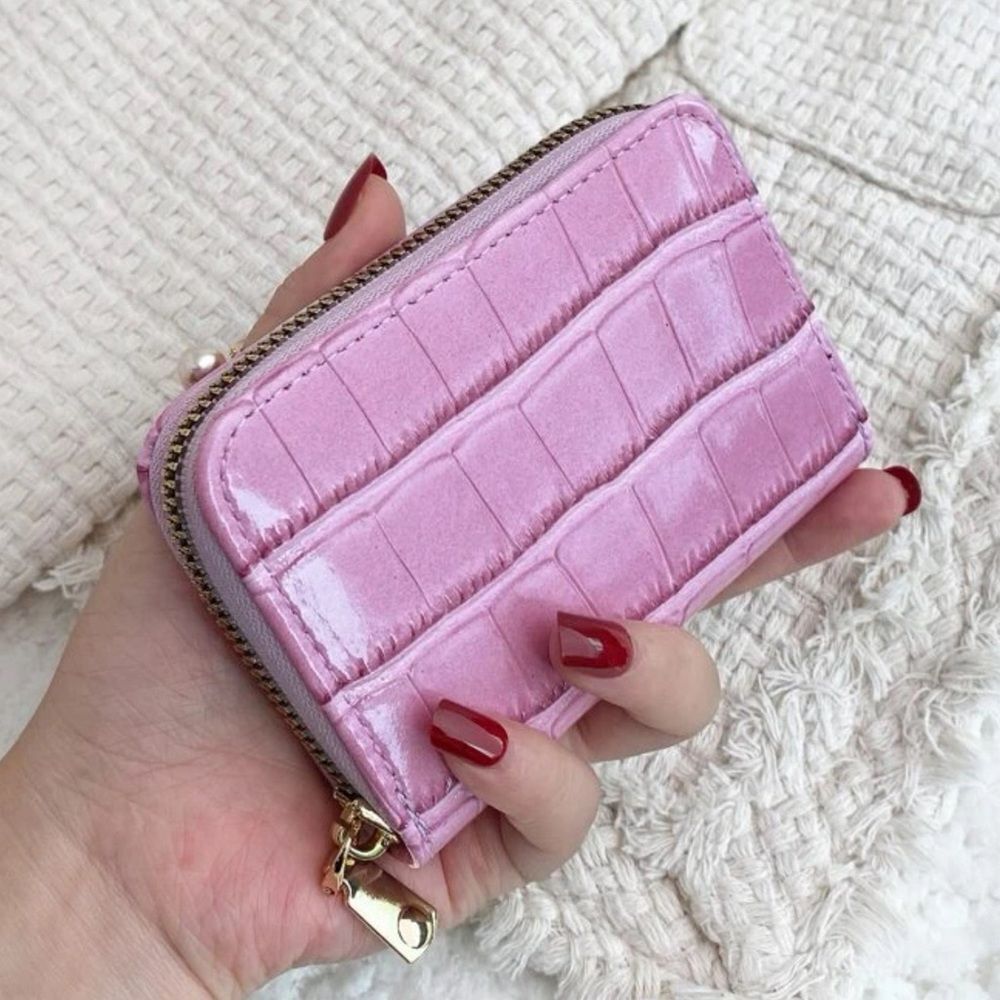 NEW! Crocodile Embossed Flap Stone Embossed Zippy Wallet Multi-Card Case